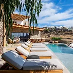 Pure Mykonos Plintri