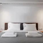 Pure Mykonos Plintri