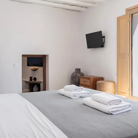 Pure Mykonos * Plintri